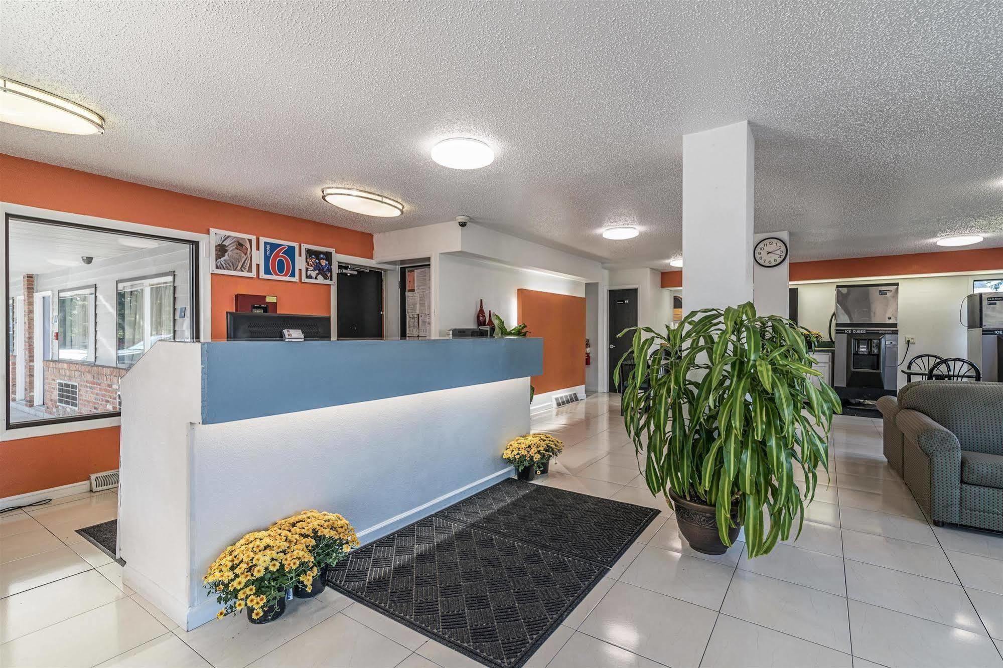 Motel 6 - Albany, Ny - Airport Екстер'єр фото