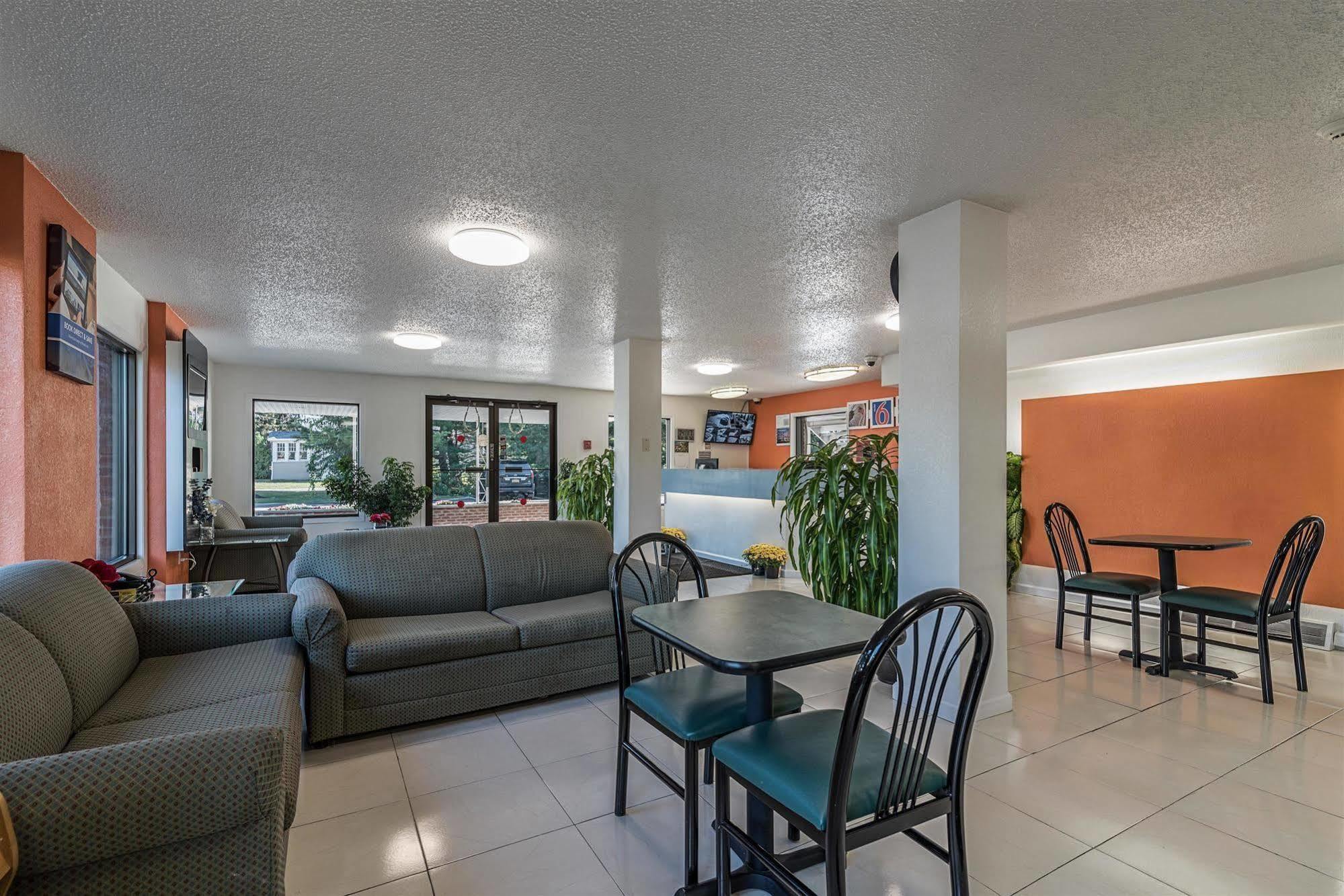 Motel 6 - Albany, Ny - Airport Екстер'єр фото